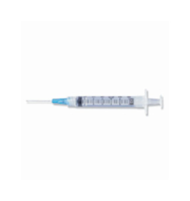 Vacutainer Syringe with Hypodermic Needle, Pack of 100 UtechProducts INC